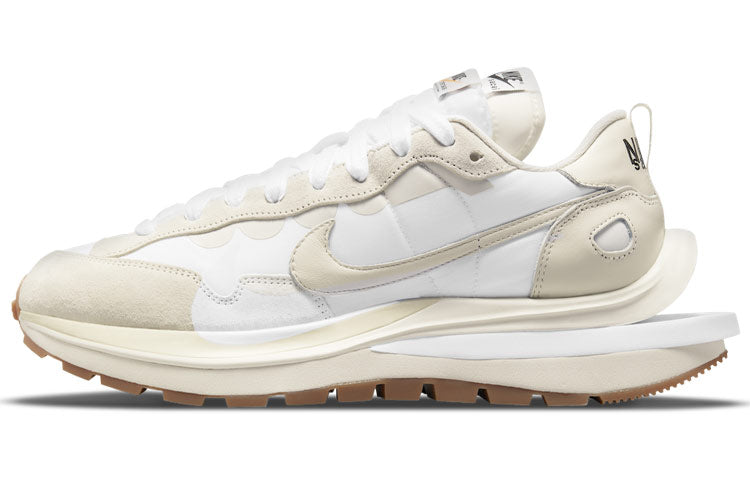 サカイ Sacai × ナイキ Nike VaporWaffle スニーカー ユニセックス
