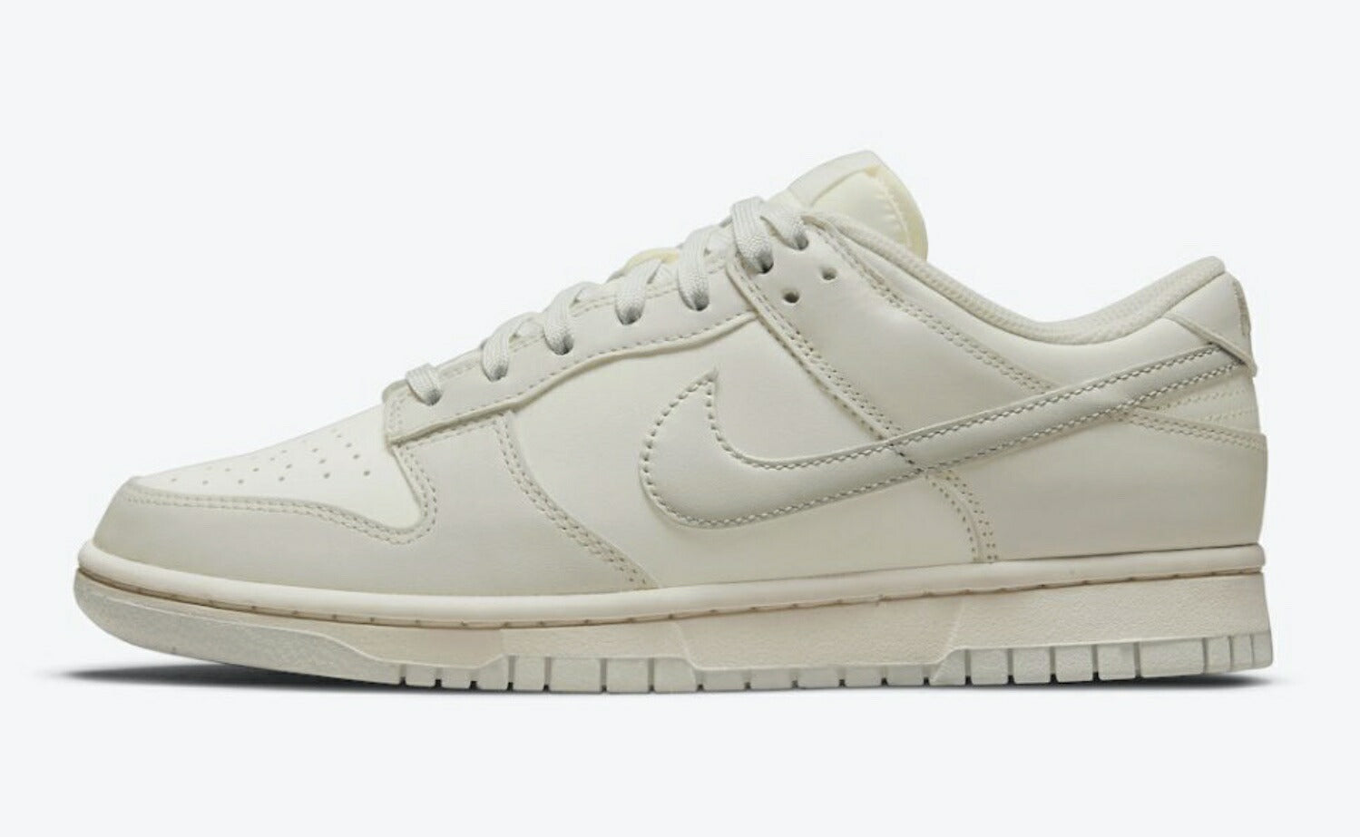 【新品・正規品・送料無料】ナイキ Nike Dunk Low Sail Light Bone DD1503-107 スニーカー レディース 国内発送