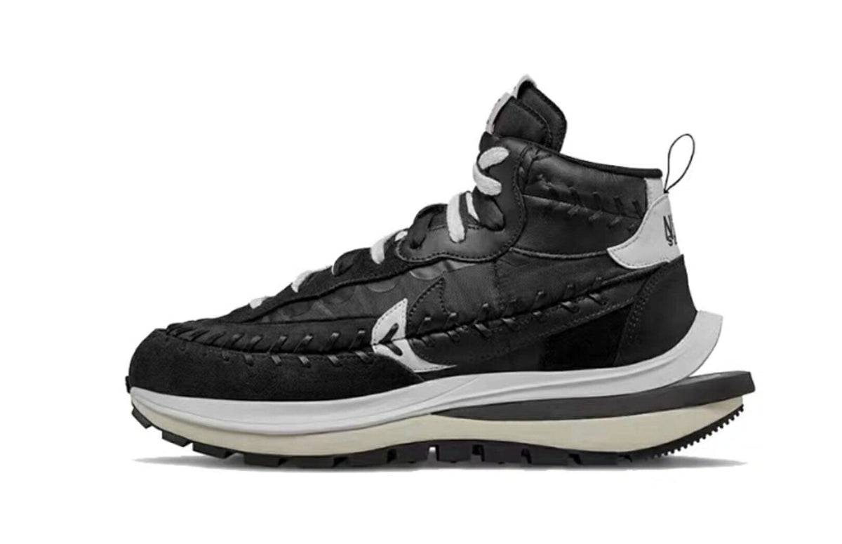 ナイキ Nike Vaporwaffle sacai Jean Paul Gaultier Black White DH9186-001 スニーカー メンズ