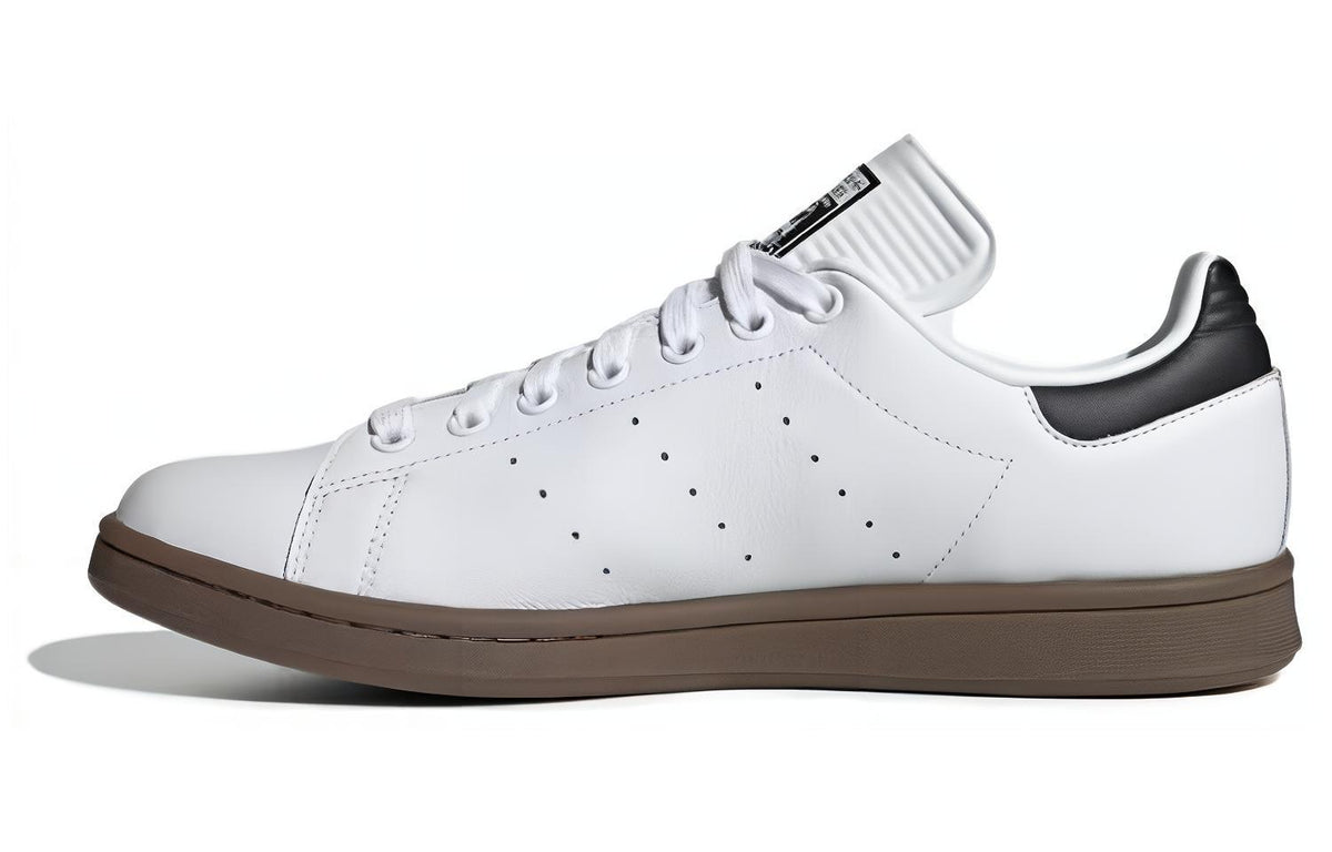アディダス adidas Stan Smith Cloud White Core Black Gum IG1320 スニーカー メンズ