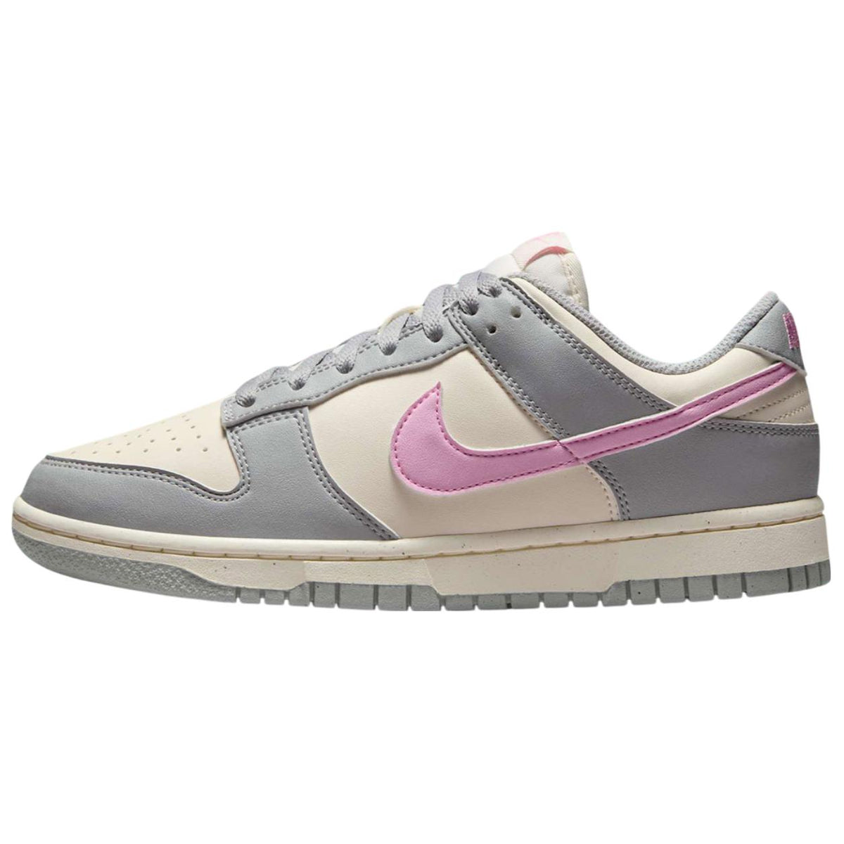 ナイキ Nike Dunk Low スニーカー ウィメンズ