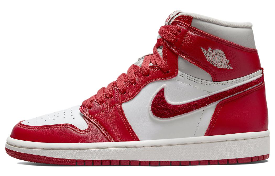 Jordan 1 Retro High OG Varsity Red DJ4891-061 スニーカー レディース