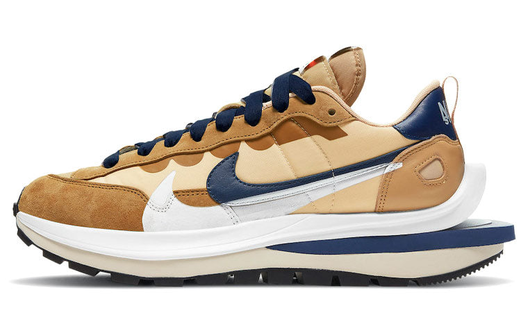 ナイキ Nike × sacai VaporWaffle スニーカー ユニセックス