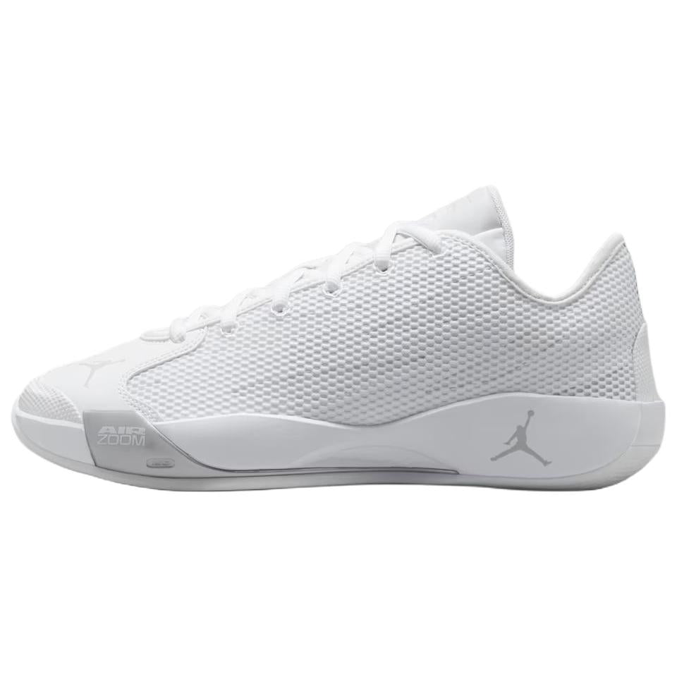 ジョーダン Jordan ルカ.77PF Luka .77 PF ユニセックススニーカー