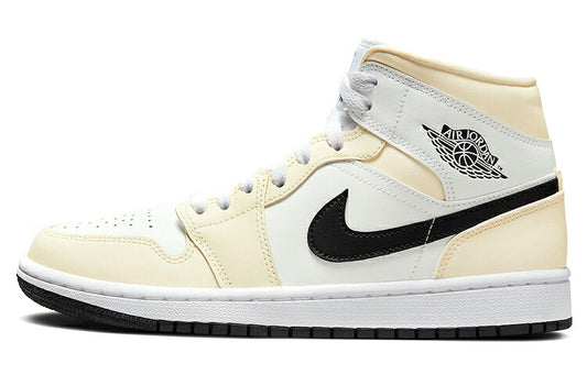 Jordan 1 Mid Coconut Milk BQ6472-121 スニーカー レディース